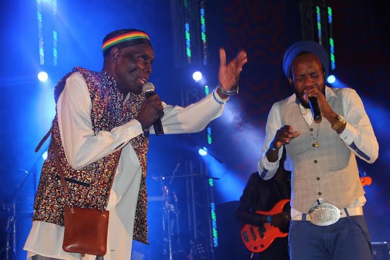 Oliver Mtukudzi and Winky D perform a duet at Hifa at the Harare Gardens