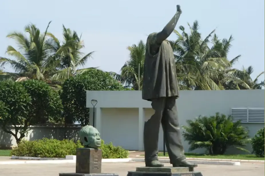 A statue of Kwame Nkrumah.