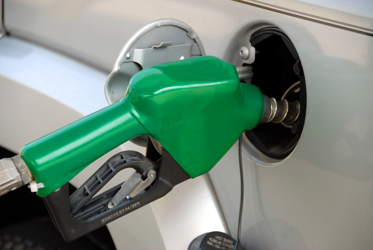 pumping_gas_fuel_pump_industry_gas_station_gasoline_oil-