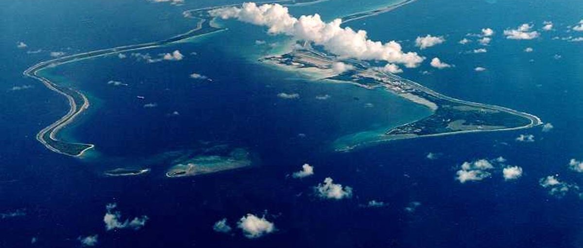The Chagos Archipelago comprises over 60 islands in the Indian Ocean about 2 000 km north of Mauritius – and only about 1 000 km south of the Maldives.