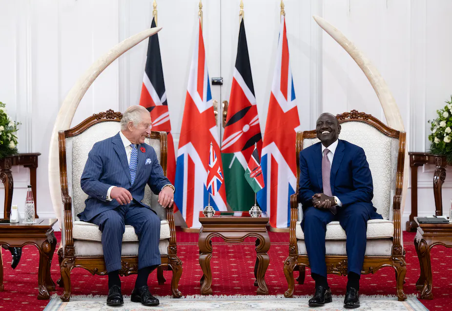 King Charles III (L) and The President of the Republic of Kenya William Ruto (R). Photo by Samir Hussein/WireImage/GettyImages